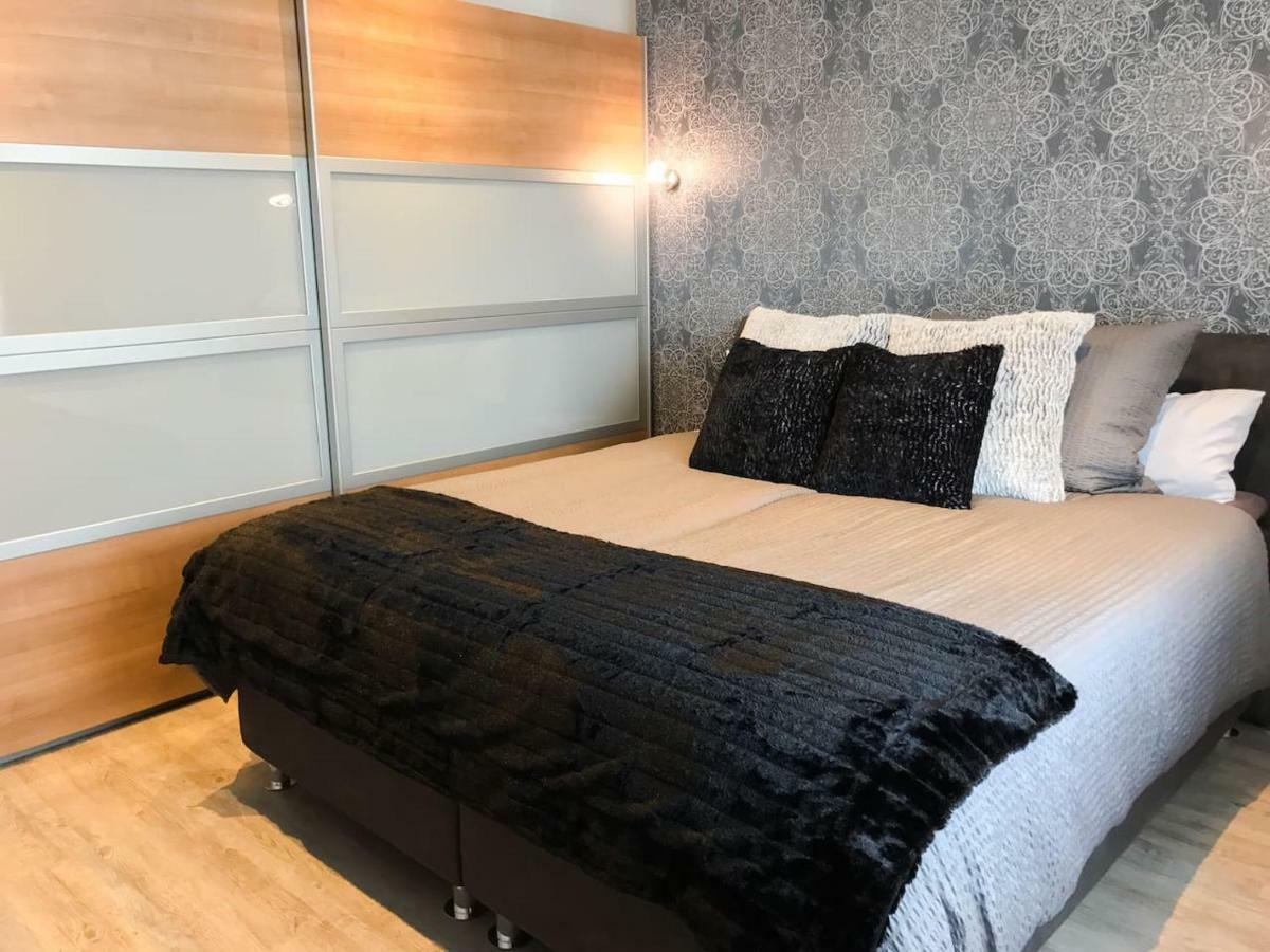 Schoene, Neue Ferienwohnung Am Rhein Und Mit Balkon Бинген ам Рейн Екстериор снимка